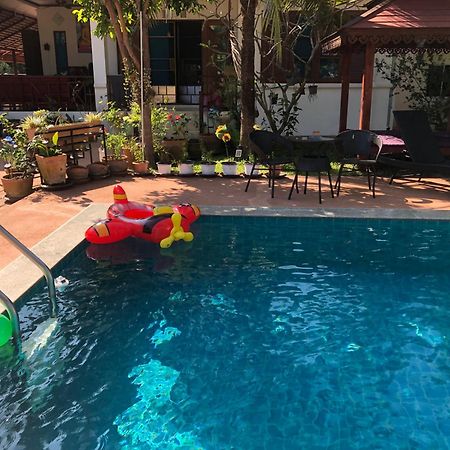 Naraya Homestay San Pa Tong Dış mekan fotoğraf
